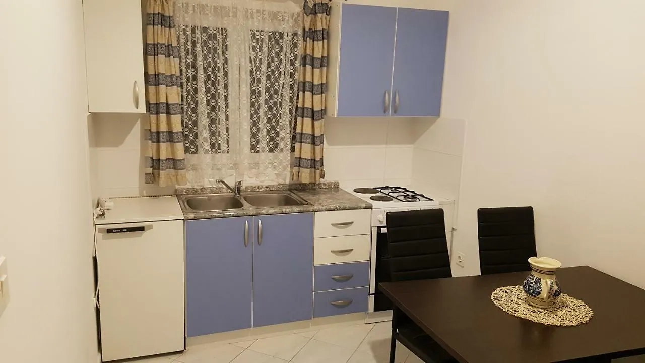 Apartmani Cerova Poreč 0*,  Chorvatsko